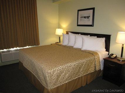 Chateau Nova Hotel Fort Mcmurray Camera foto