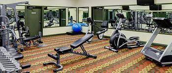 Chateau Nova Hotel Fort Mcmurray Esterno foto